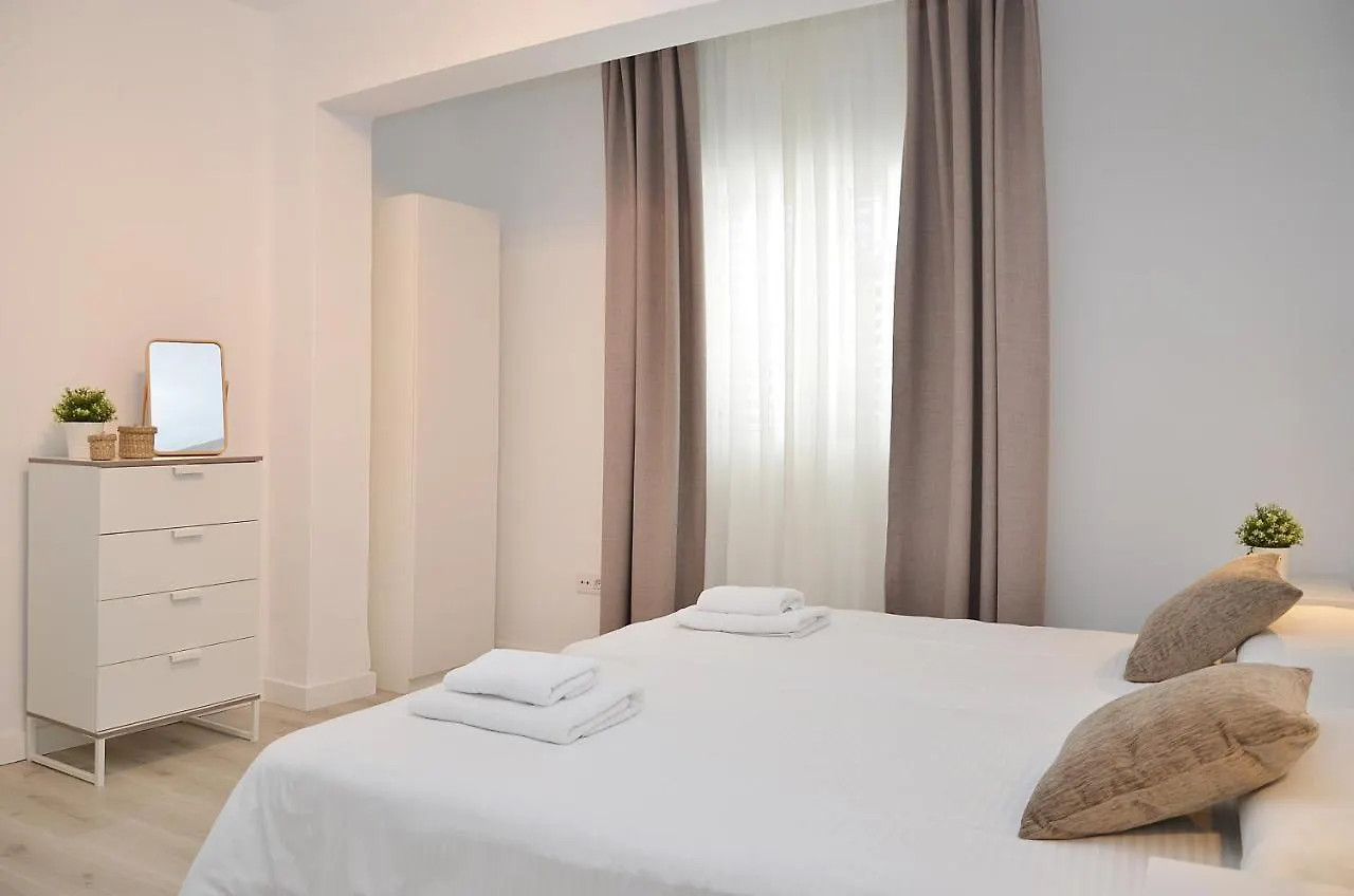 Canary Lofts Glorieta Santa Cruz de Tenerife 0*,  Spanien